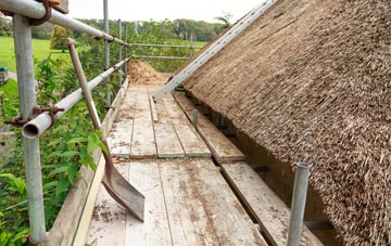 advantages of Crumpton Hill thatch roofing